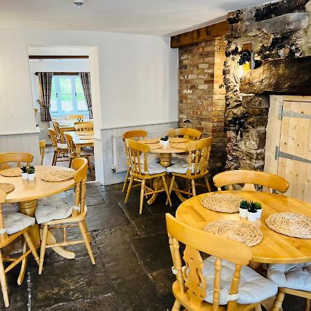 The White Hart Wilmington Hotel Honiton Buitenkant foto