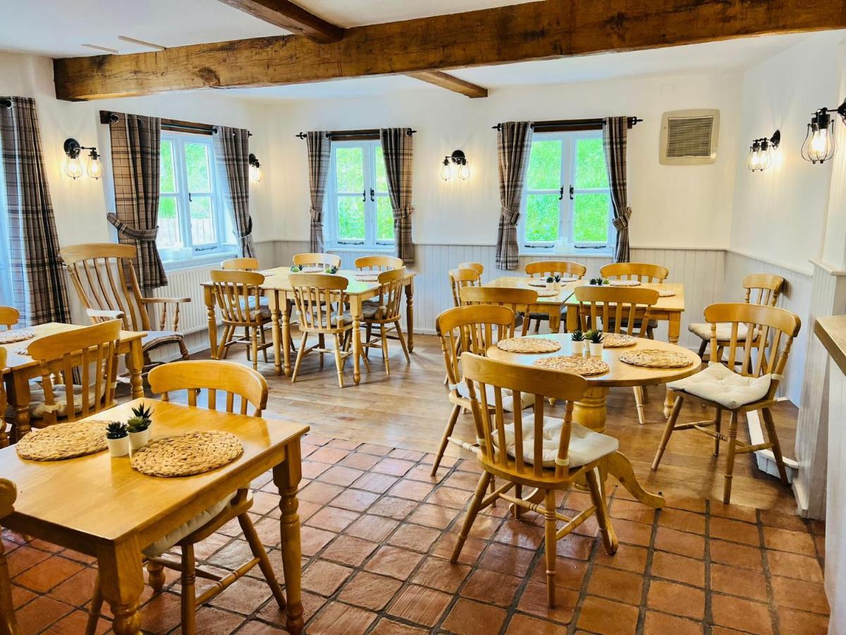 The White Hart Wilmington Hotel Honiton Buitenkant foto